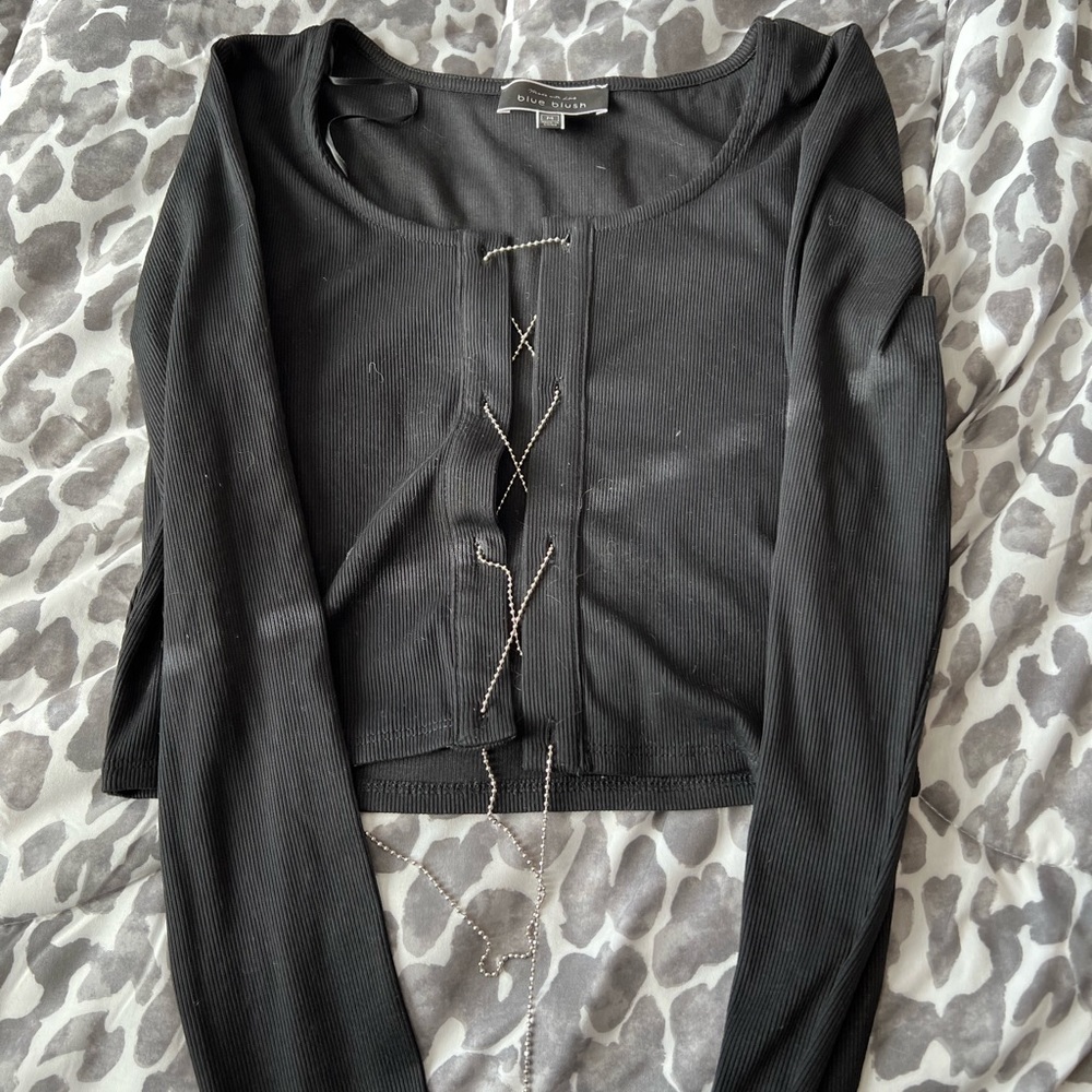 Black crop top